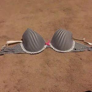 Black and white stripe aerie “Katie” bra